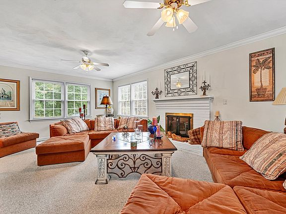 17th image of 1120 Chestnut Mountain Dr
