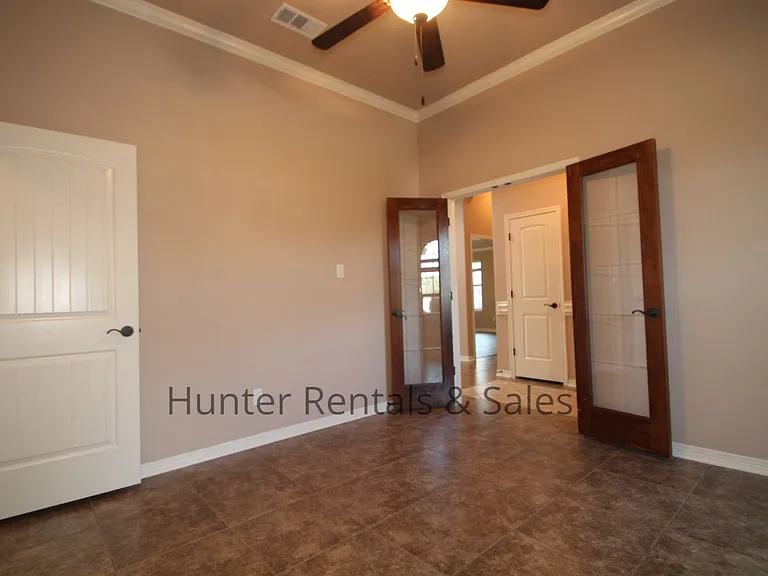 2522 Boxwood Dr — Photo 18