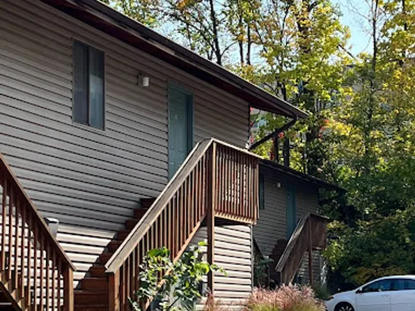 Moss Creek Apartments