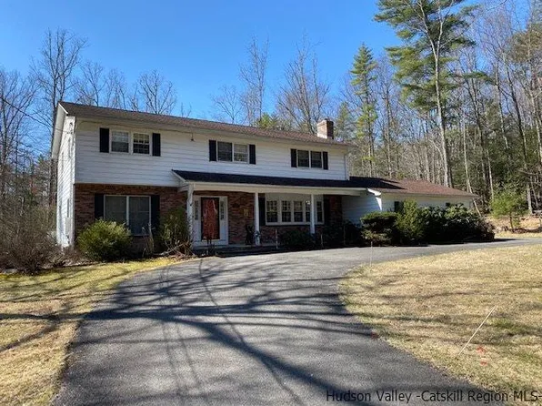 212 Hickory Hill Rd, Woodstock, NY 12498