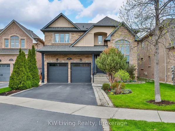 2327 Gladacres Ln E, Oakville, ON L6M 0G4