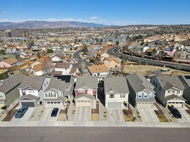 4256 Samaritan Loop — Photo 31