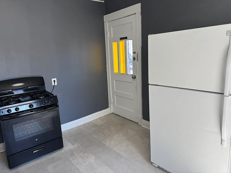 stove and fridge