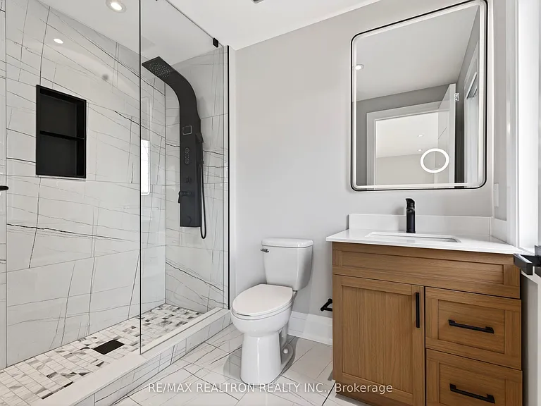 792 Midland Ave — Photo 35