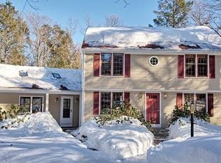 15 Forest Rd, Belchertown, MA 01007
