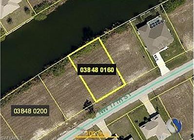 2nd image of 2039 NW 17th St