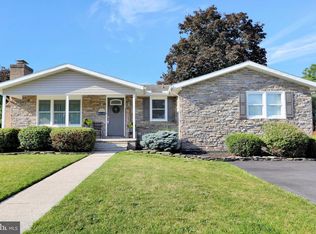 239 Tyrone St, Greencastle, PA 17225