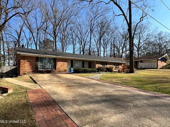 1409 Post Rd, Clinton, MS 39056