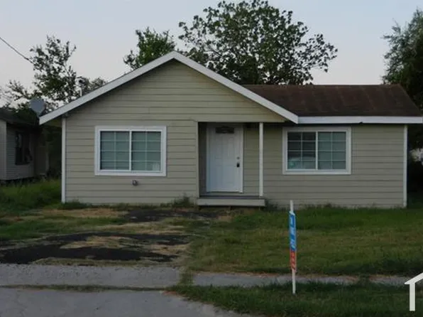 11026 Mayfield Dr, Corpus Christi, TX 78410