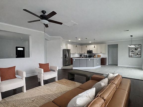 Open kitchen layout
