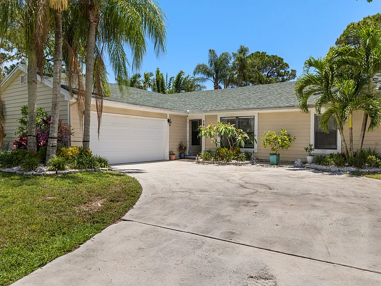591 Kriss Ln — Photo 22