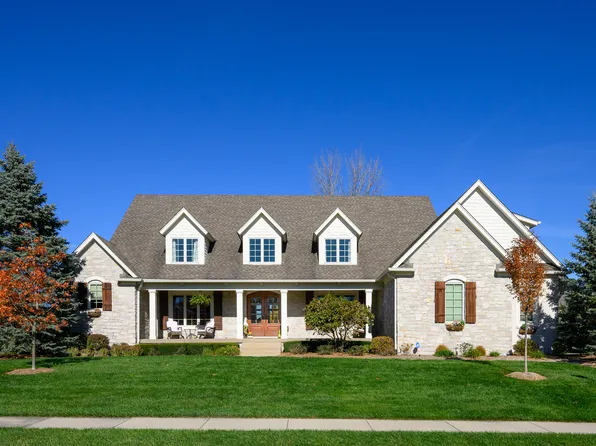 10561 Iron Horse Ln, Carmel, IN 46032