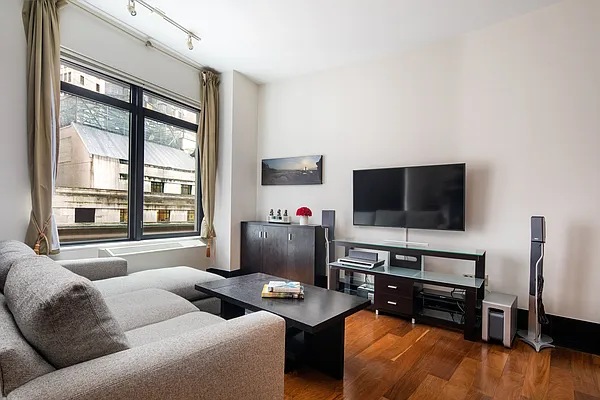 Sold by Compass | media 8