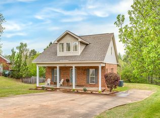 306 Allen Dr, Millbrook, AL 36054