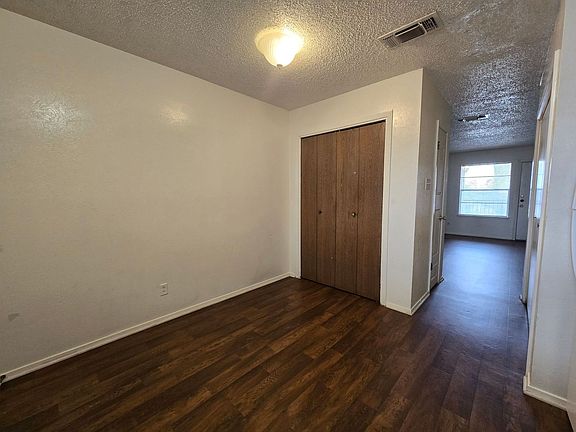5th image of 1309 Quail Cir APT D