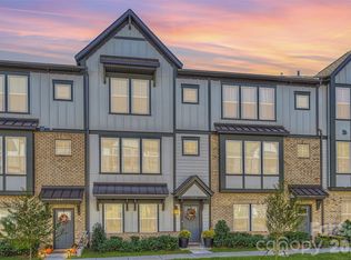 912 Mary Max Dr, Davidson, NC 28036