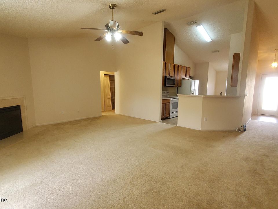 6560 CRIMSON LEAF Lane, Jacksonville, FL 32244 Zillow