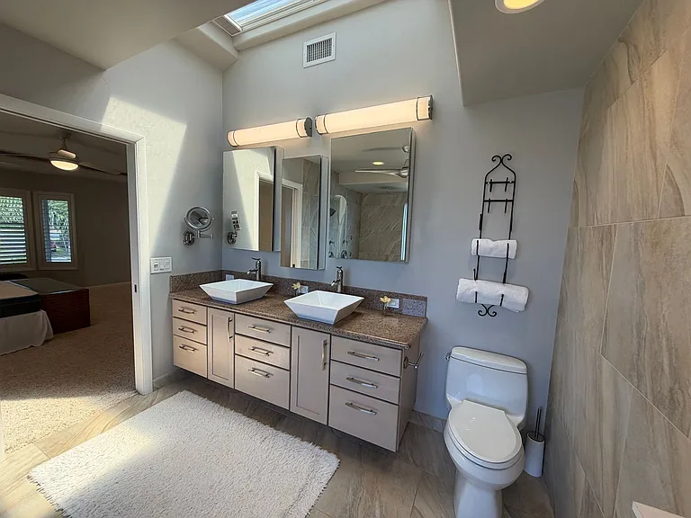 28 Lotus Pl — Photo 21