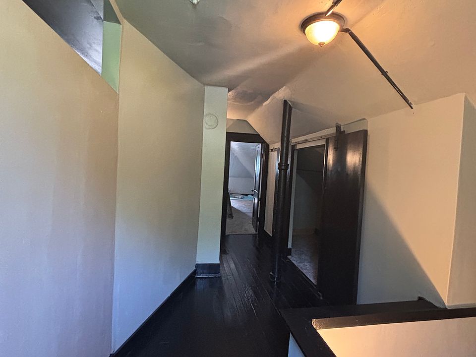 1st image of 229 Keystone St