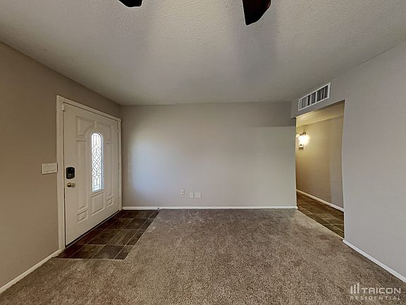 3rd image of 3427 W Rosewood Ave
