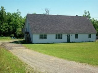 332 Old County Rd, Knox, ME 04986