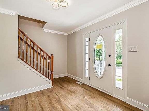 2nd image of 22 Billingsport Dr