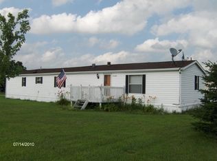 21646 River Rd, Monticello, IA 52310