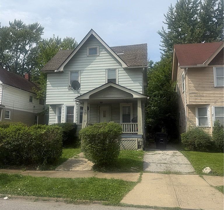 1st image of 3702 E 104th St