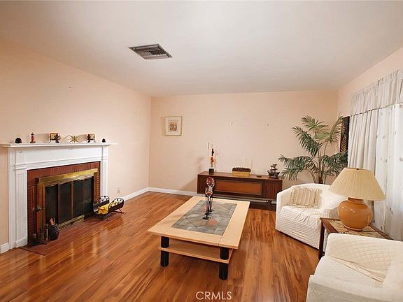 5th image of 6248 Ben Ave