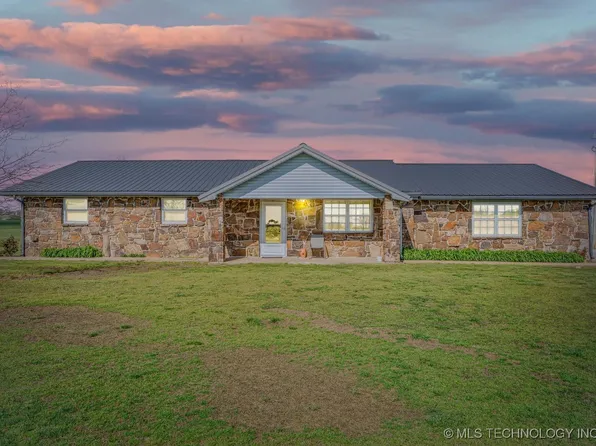 9720 S 4475th Rd, Miami, OK 74354