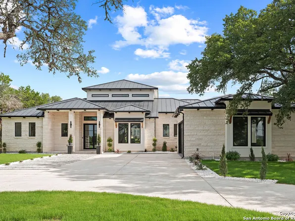 226 Bobby Clark, Canyon Lake, TX 78133