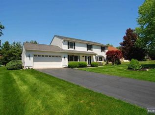 3 Thunder Rd, Glenwood, NJ 07418