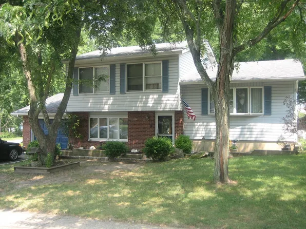 9 Wyoming Dr, Jackson, NJ 08527