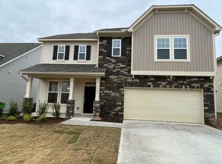 1304 Sidney Creek Dr, Zebulon, NC 27597