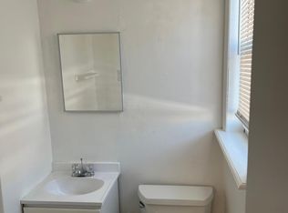 2005 Clintonville St FLOOR 2, Whitestone, NY 11357