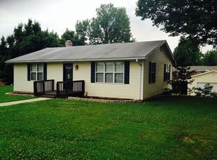600 Moore St, Dexter, MO 63841