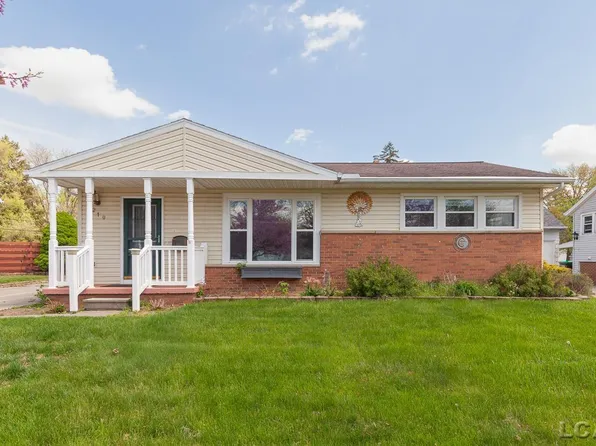 210 Canterbury St, Adrian, MI 49221