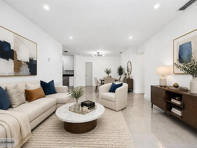 321 NW 56th Ave — Photo 14