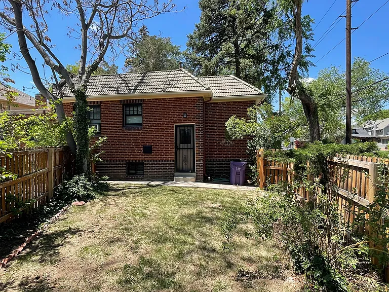 1170 N Monroe St #B — Photo 3