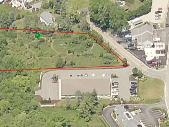 592 Old Somerset Ave, Dighton, MA 02764