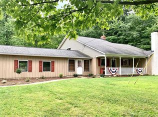 9611 Shepard Rd, Macedonia, OH 44056