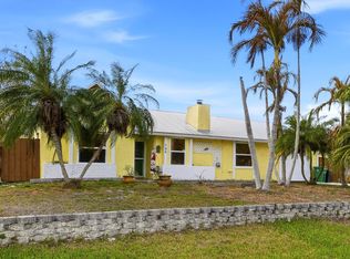 798 SW Carmelite Street, Port Saint Lucie, FL 34983