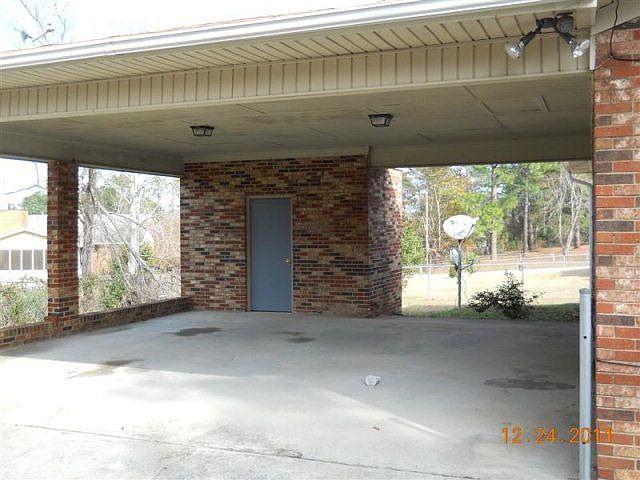 2nd image of 2681 Crosscreek Rd