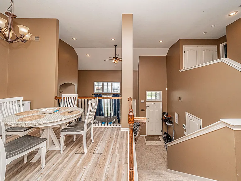 2608 Brooke Bnd — Photo 34