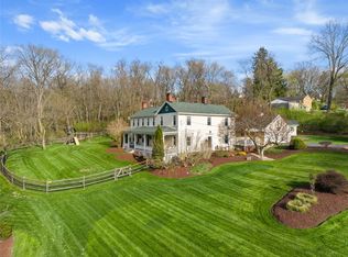 1 Alton Dr, Bethel Park, PA