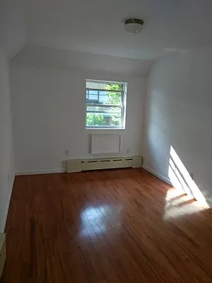 Rented by NYC Living Well Realty LLC | media 32