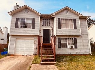 5891 Crescent Ridge Ct, Lithonia, GA 30058