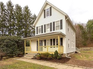 133 Maple St, Seymour, CT 06483