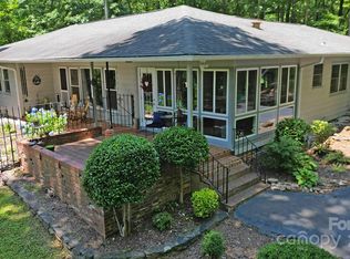 376 Page Farm Rd, Tryon, NC 28782