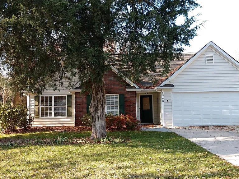 6340 S Bend Ln — Photo 1